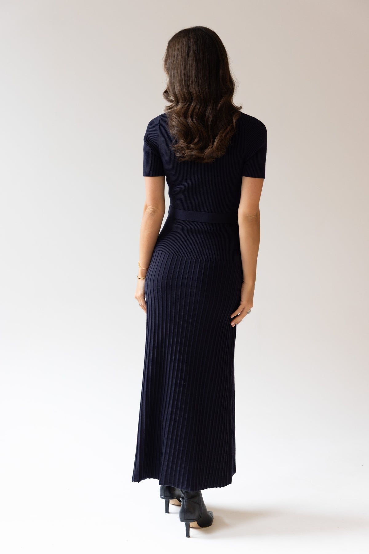 Knitted maxi dress – goodbasicsclub