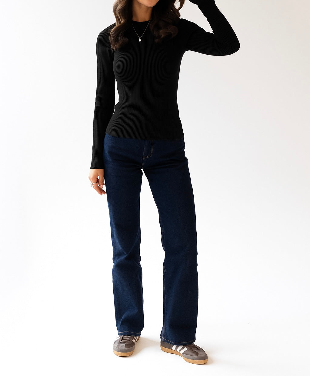 Long-sleeve knit top